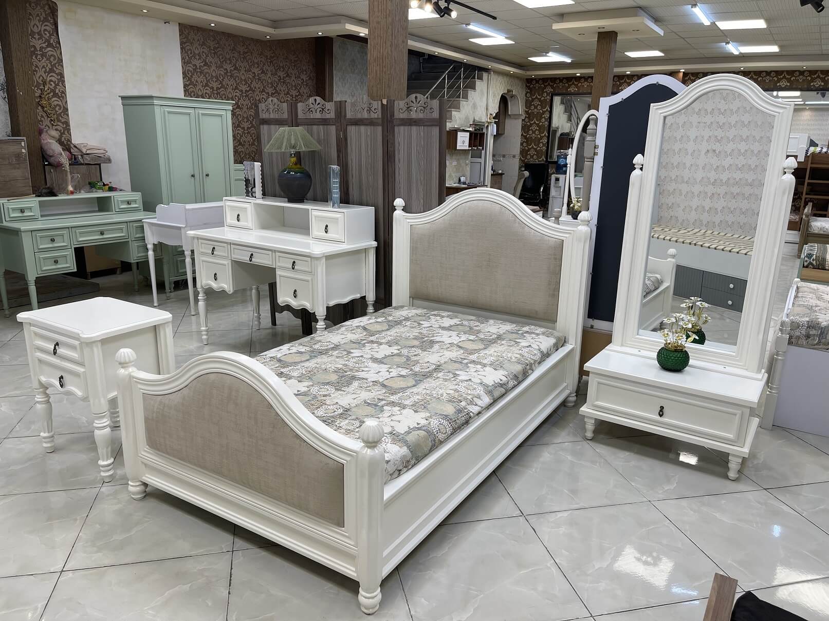 مدل لوییز